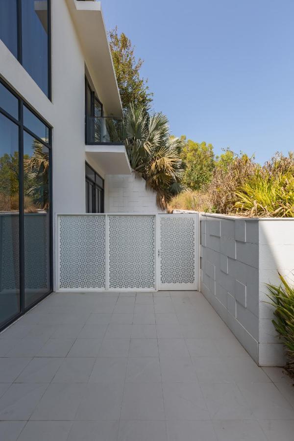 Villa Paradise Nurai - 6 Bedrooms Abu Dhabi